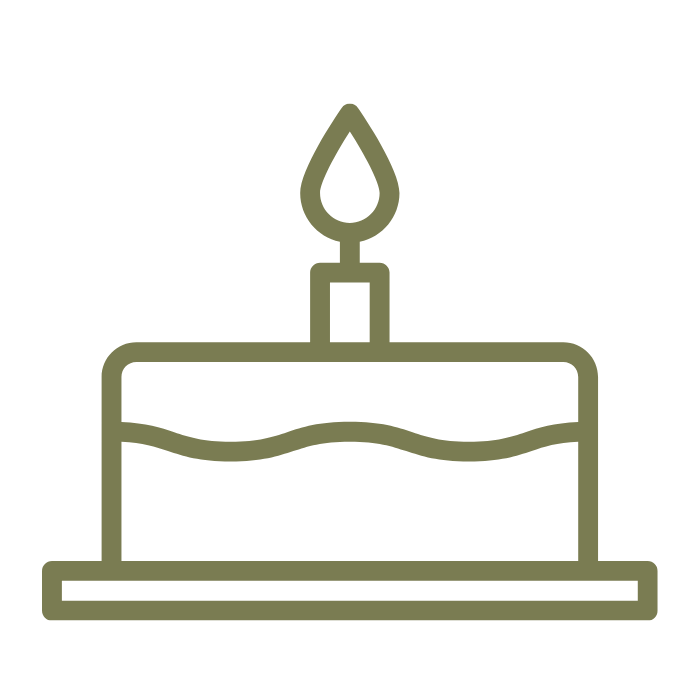 Geburtstagskuchen Icon vor weissem Hintergrund