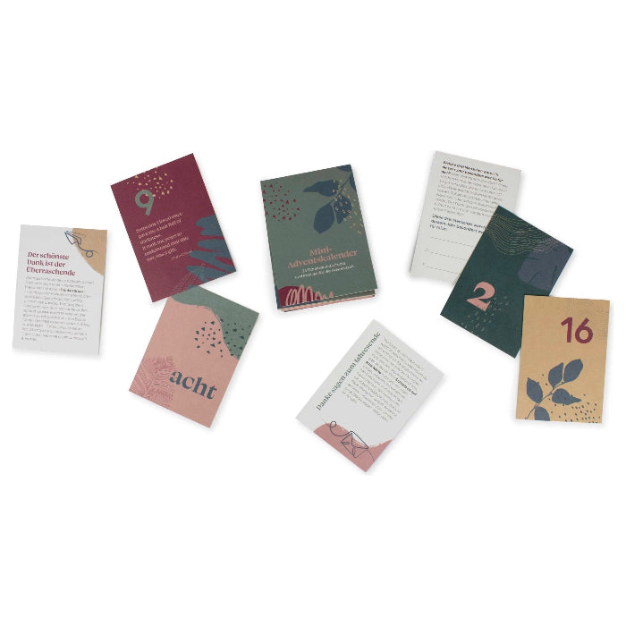 Mini-Adventskalender Dankbarkeit - Dankeskarten vor weissem Hintergrund