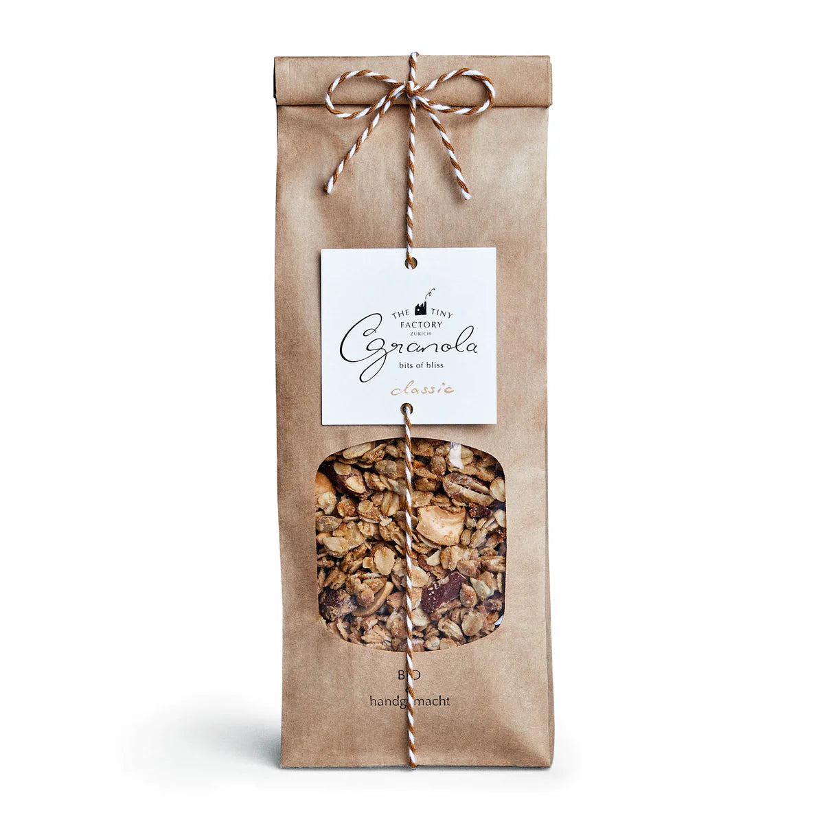 Classic Granola von der Tiny Factory vor weissem Hintergrund